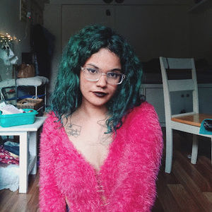 Meet your Posher, Isha